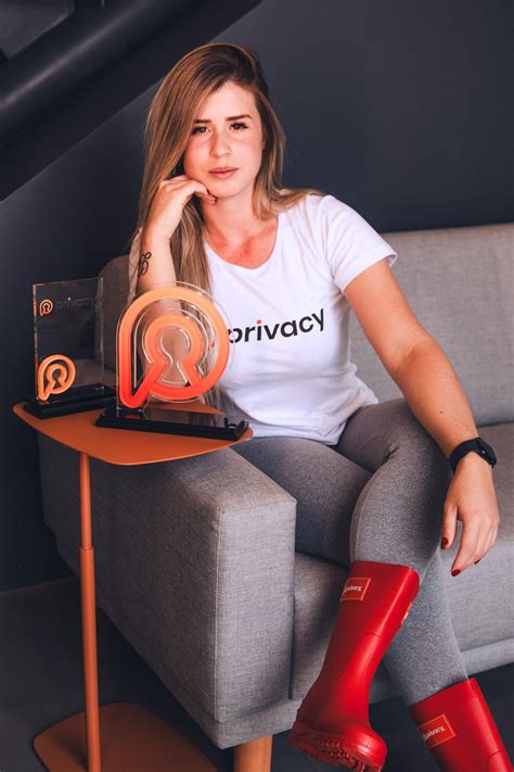 aline.novak.of|TikTok · Aline Novak Oficial.